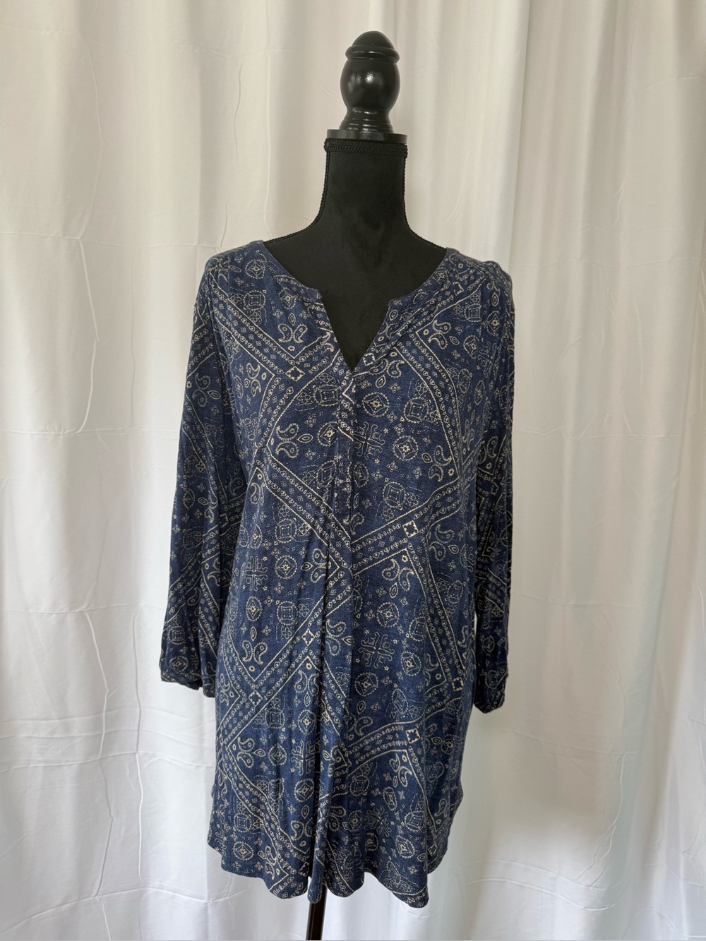 Lucky Brand Navy Blue Bandana Henley Tunic Top Split Back Long Sleeve Women's 2X